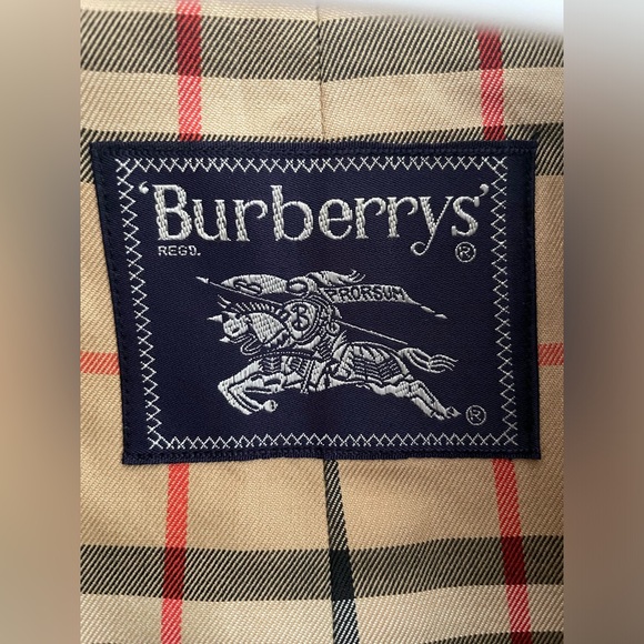 COPY - BURBERRYS VINTAGE PRE 1998 BLUE TRENCH COAT - Picture 7 of 10